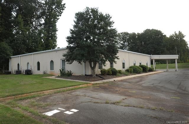 205 Cedar Springs Rd, Salisbury, NC 28147